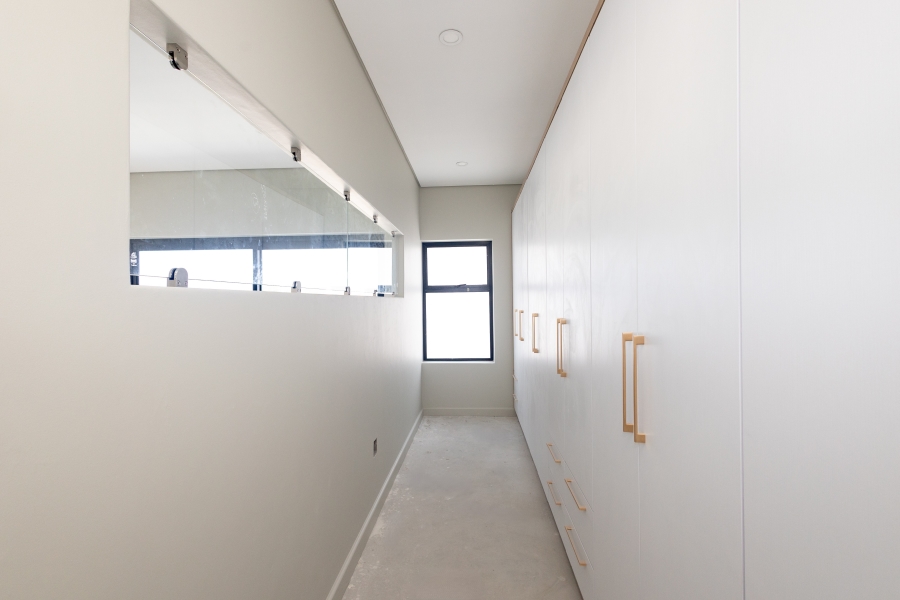 4 Bedroom Property for Sale in Sandown Western Cape